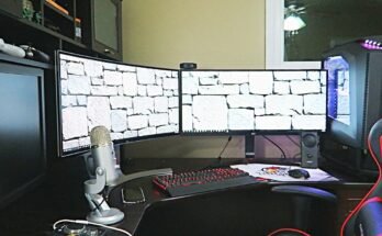 Dual Curved Monitors Are They Any Good