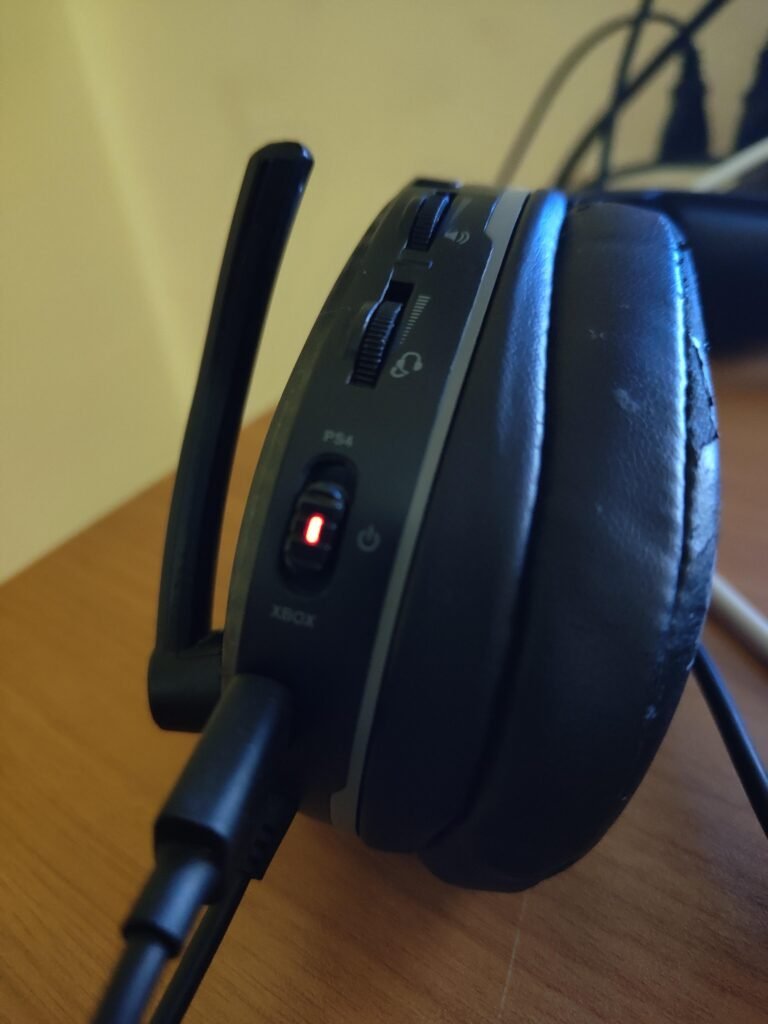 How To Charge Turtle Beach Recon 200