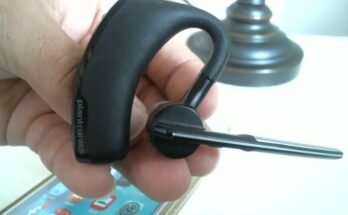 How To Connect Plantronics Headset To Iphone