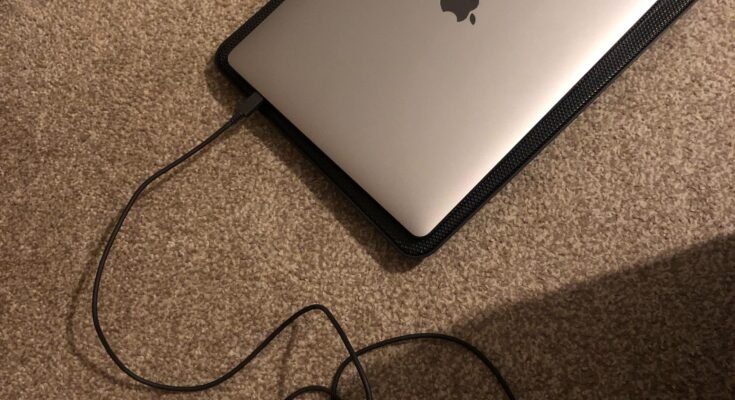 Nintendo Switch Charger To Charge A Macbook Pro