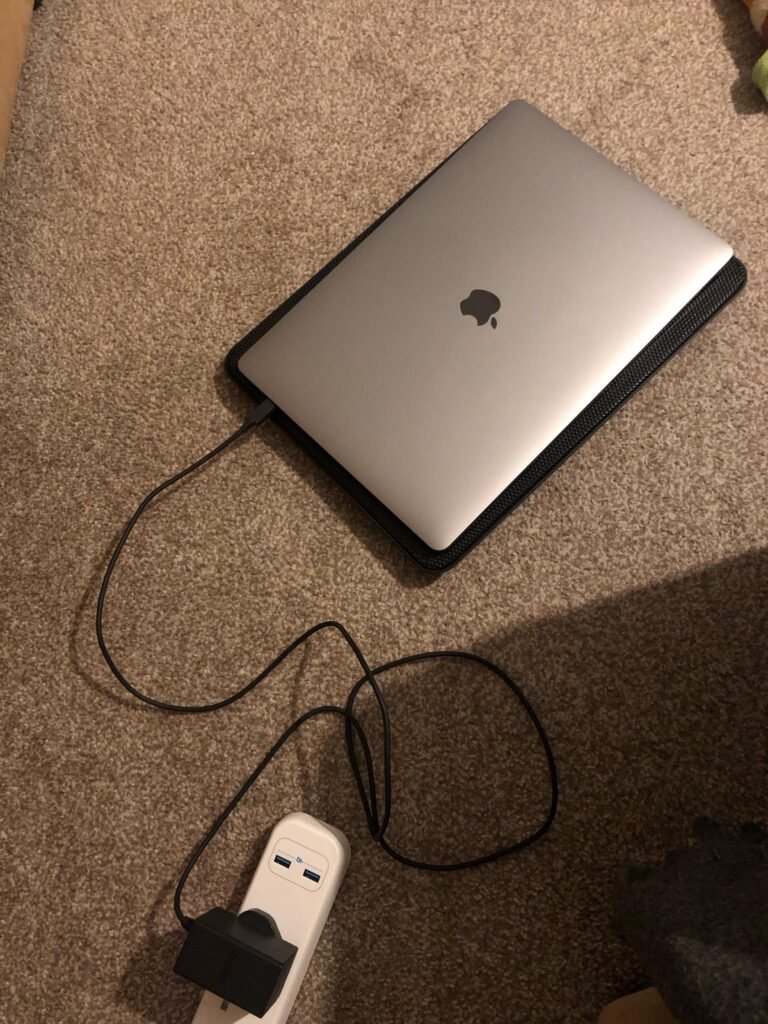 Nintendo Switch Charger To Charge A Macbook Pro