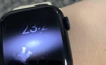 Why Does My Apple Watch Vibrate Randomly