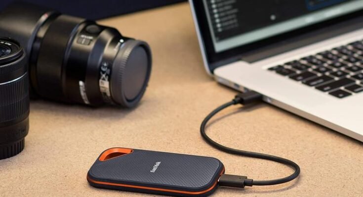Is a Portable Ssd Worth It Over a Usb Flash Drive