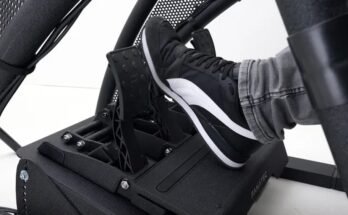 Can I Use a Steering Wheel for Racing Games on Pc Without Pedals?