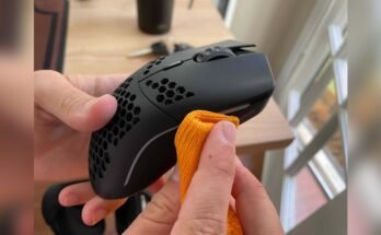 How to Clean a Gaming Mouse
