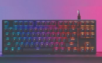 What are Macro Keys in Gaming Keyboards